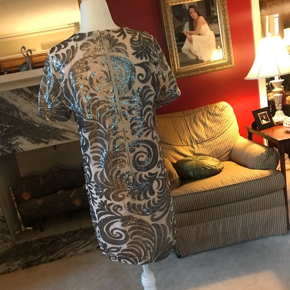 Ivory & Silver Shift Dress - Picture 7 of 15